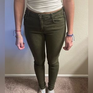 Olive skinny jeans size 6